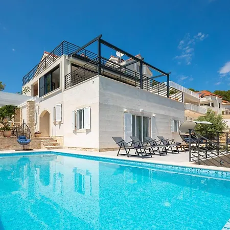 Luxury Brac Sea Horizon With Pool And Sup *